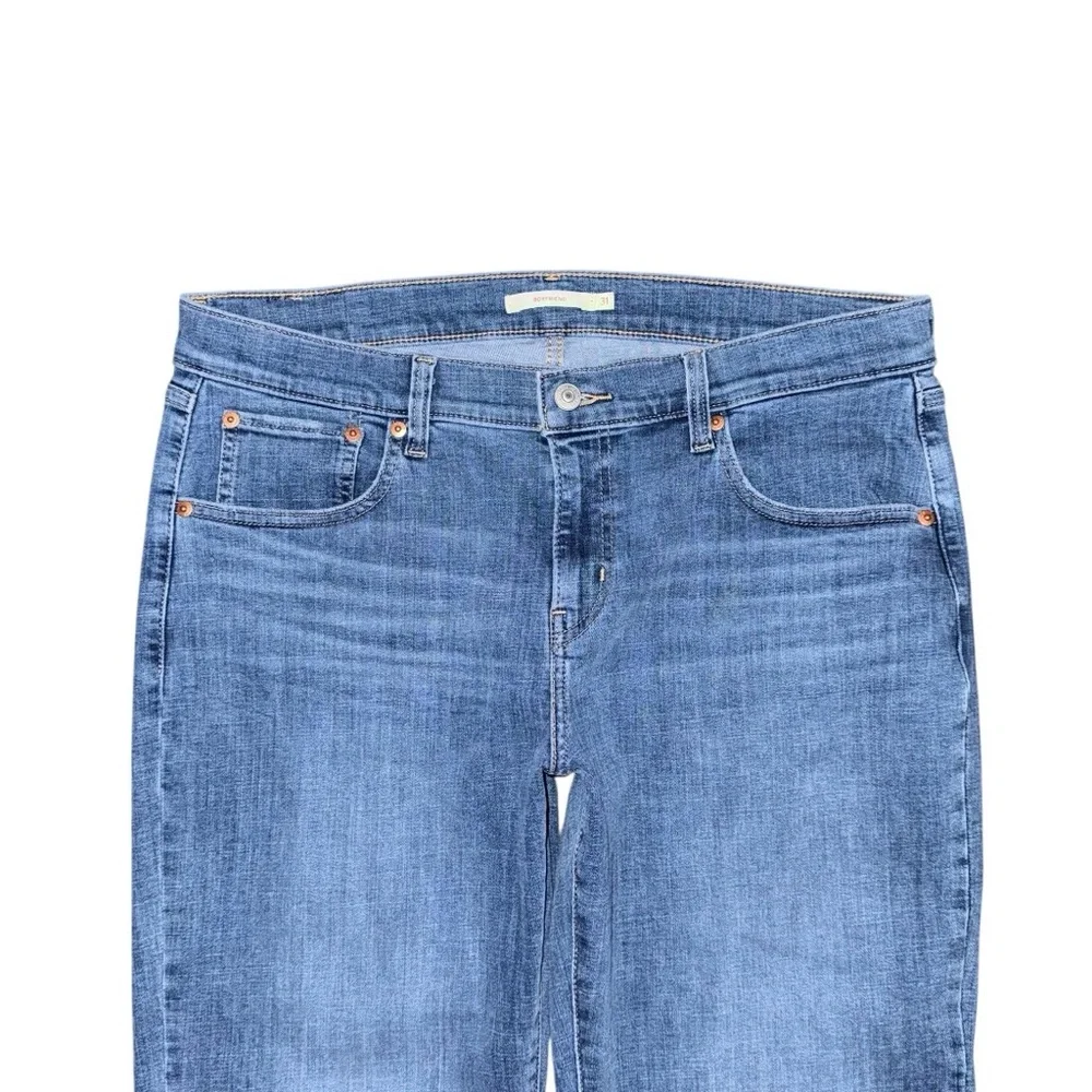Levi’s Boyfriend Mid Rise Women’s Jeans Sz 31 x 27 Lapis Gem Medium Wash Stretch